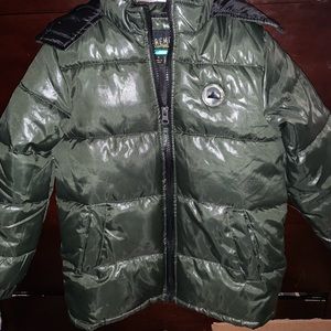 Boys green extreme puffer jacket size 5